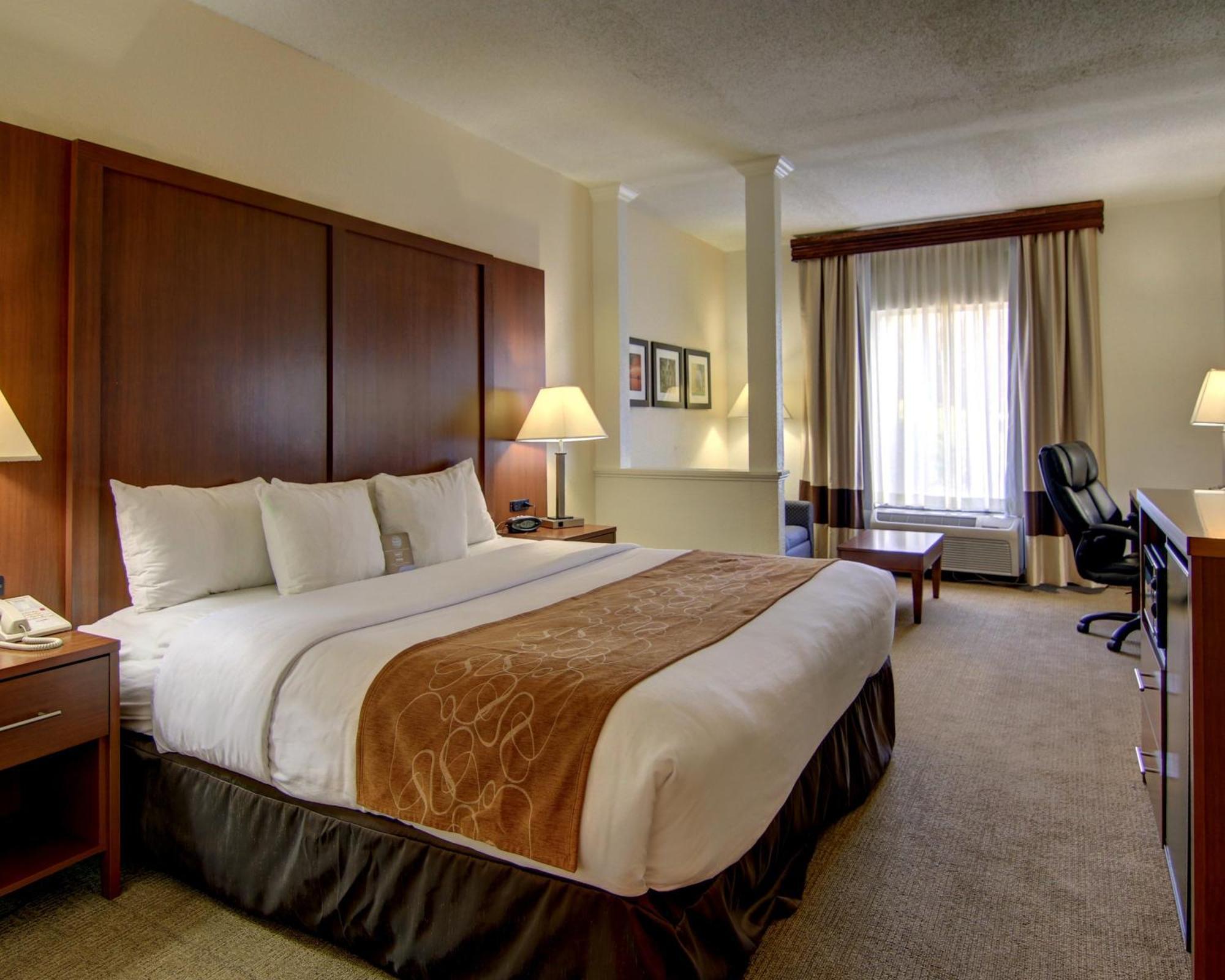 Comfort Suites Cumming-Atlanta Near Northside Hospital Forsyth Quarto foto